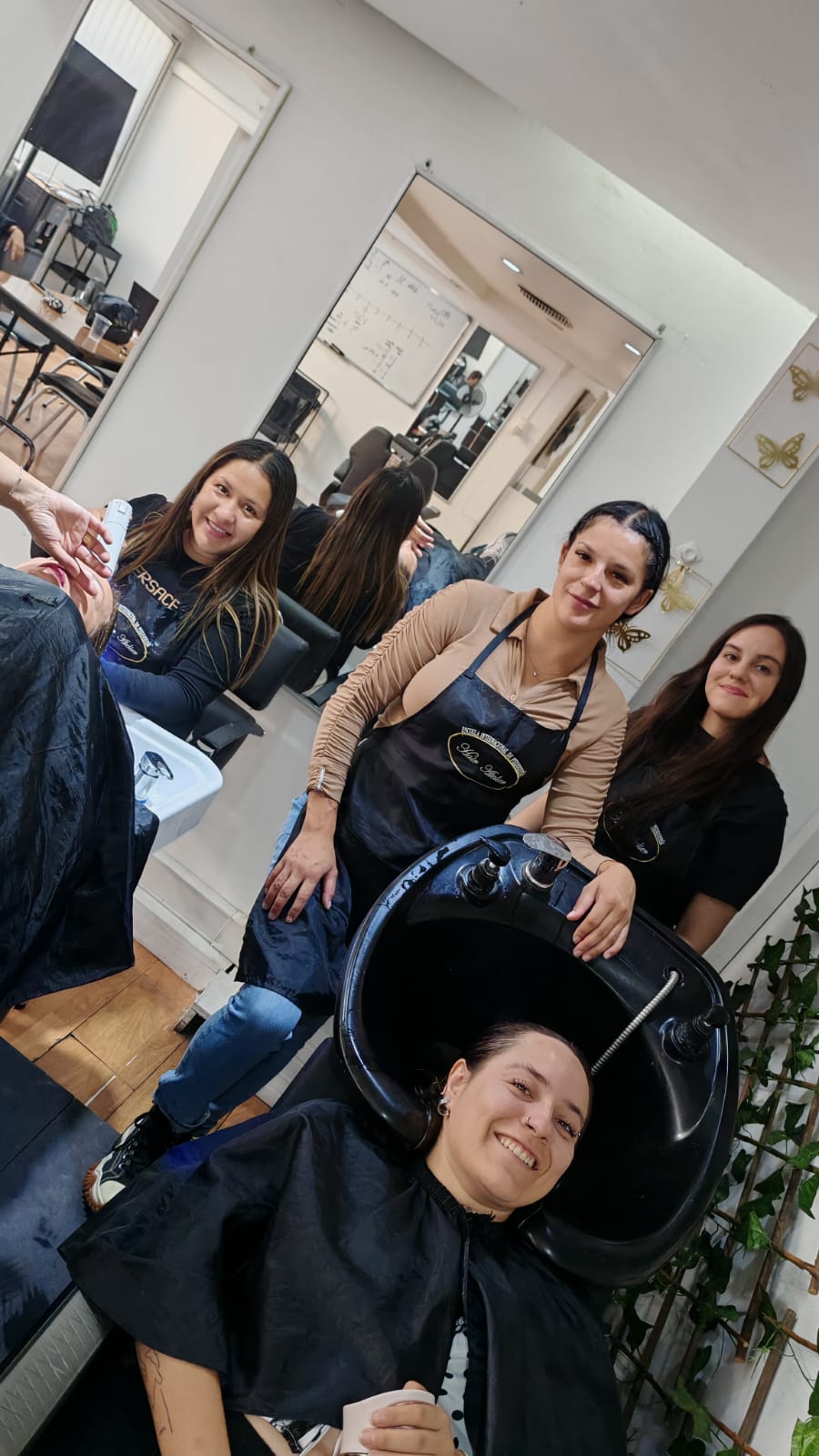Curso Estilista Profesional Santiago - 12 Meses Certificación Oficial