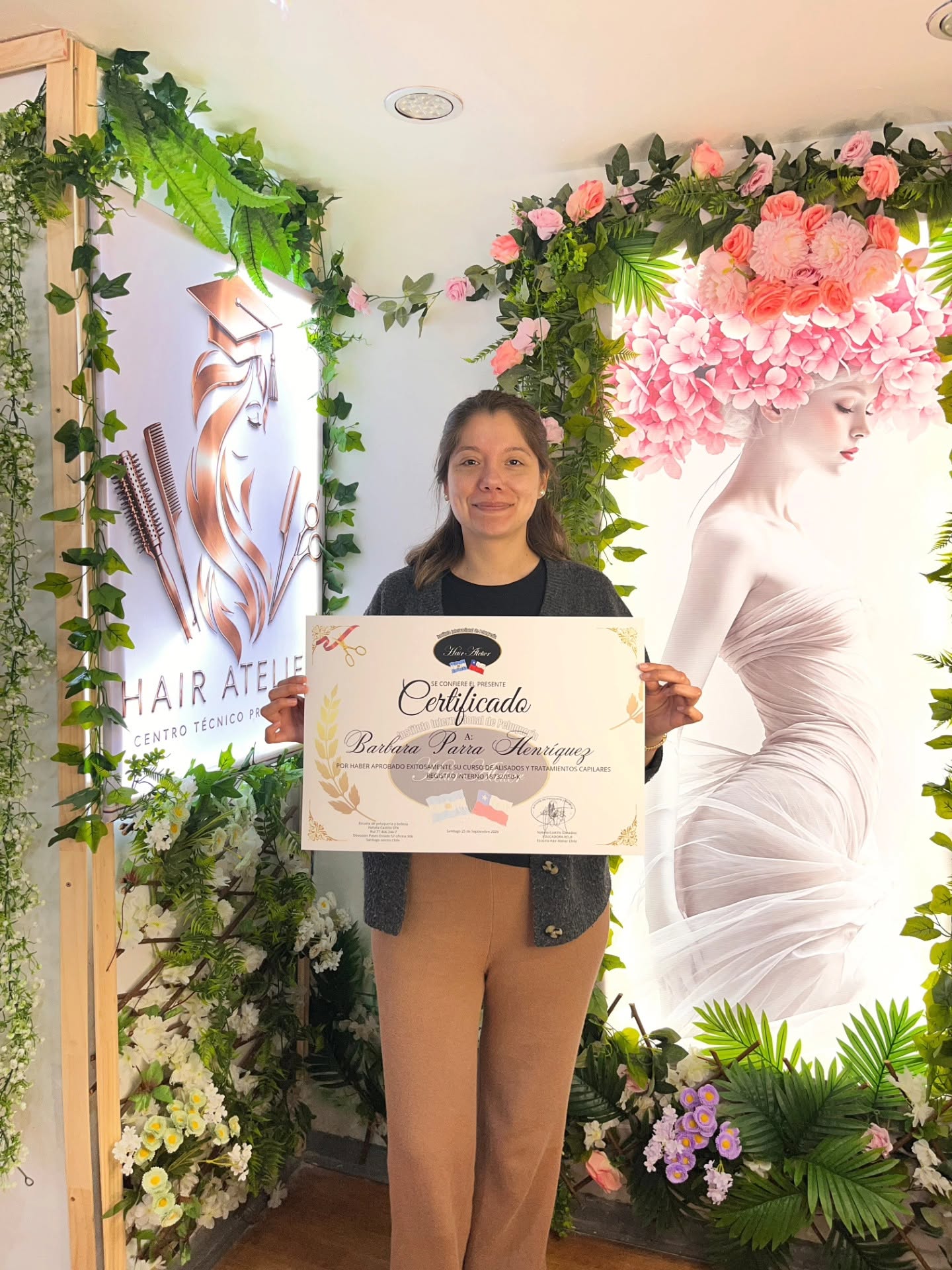 Barbara Parra Henriquez - Certificada en Alisados y Tratamientos Capilares - Instituto Hair Atelier